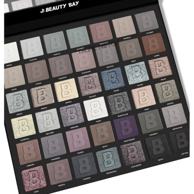 Beauty Bay Smoky 42 Colour Palette
