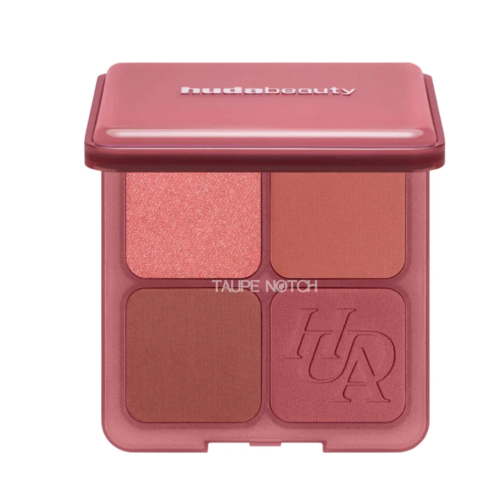Blush filter palette with four rosy and brown-toned shades, closed in maroon case