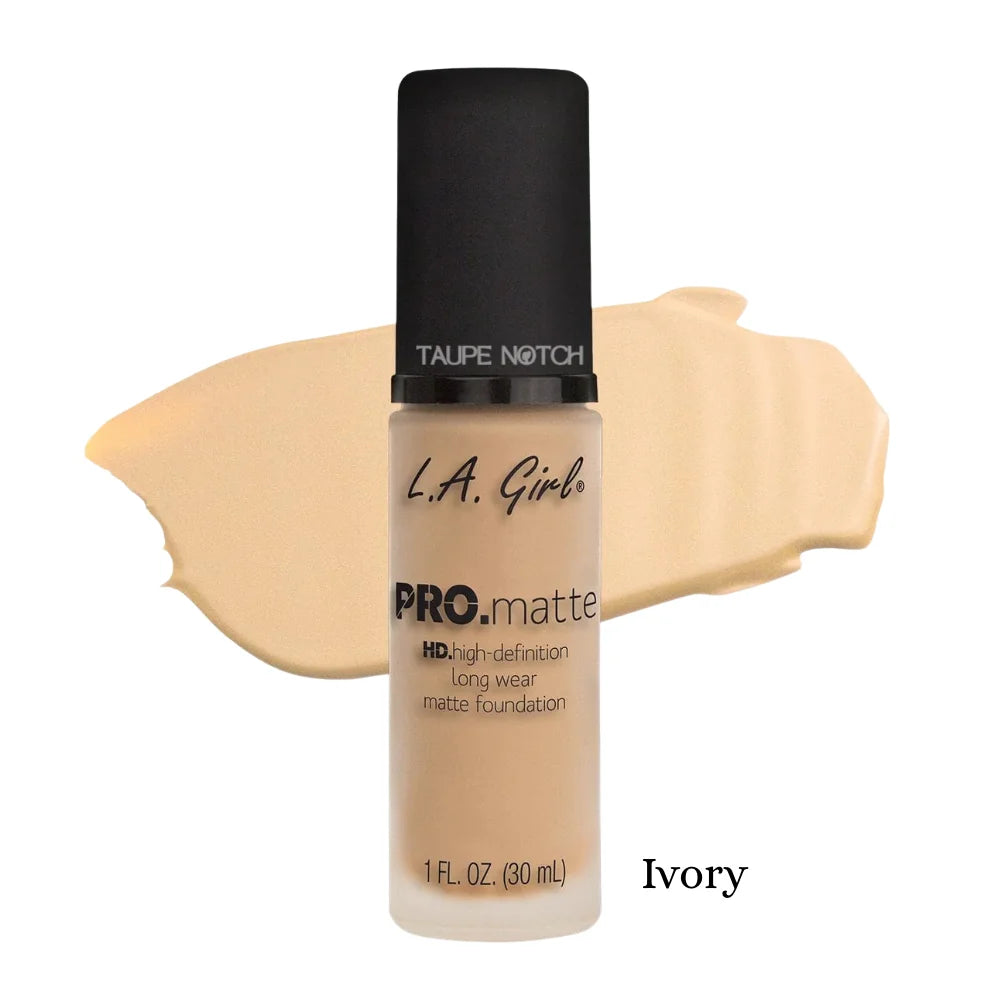 PRO.matte foundation bottle with swatch, Ivory