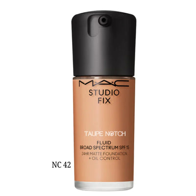 MAC Studio Fix Fluid SPF 15 24HR Matte Foundation + Oil Control