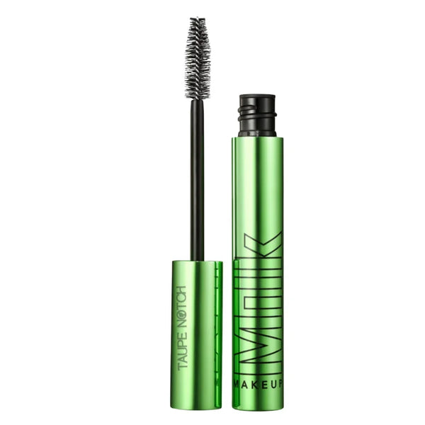 Green lifting and volumizing mascara with black wand and capped tube