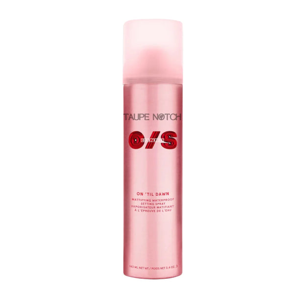 Pink mattifying waterproof setting spray bottle with light pink cap