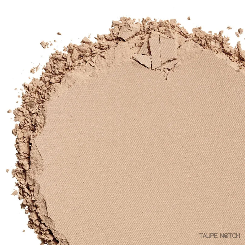 Urban Decay All Nighter Waterproof Setting Powder swatch in light beige shade