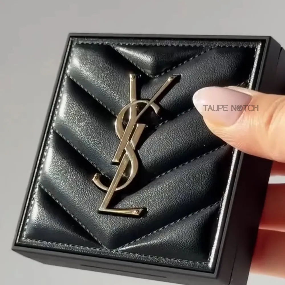 Ysl all hours setting powder, ysl powder , ysl product in bangladesh, authentic ysl makeup in bangladesh, ysl powder.